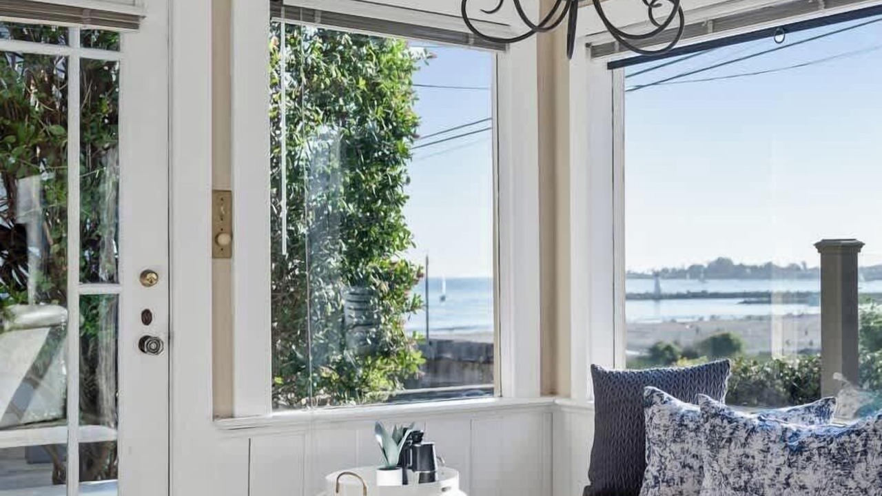 Photo of Livingroom in Eastside Santa Cruz