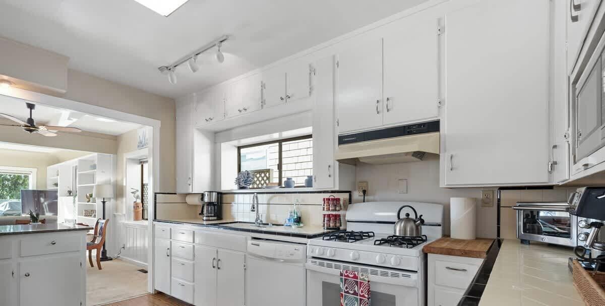 Photo of Kitchen in Eastside Santa Cruz