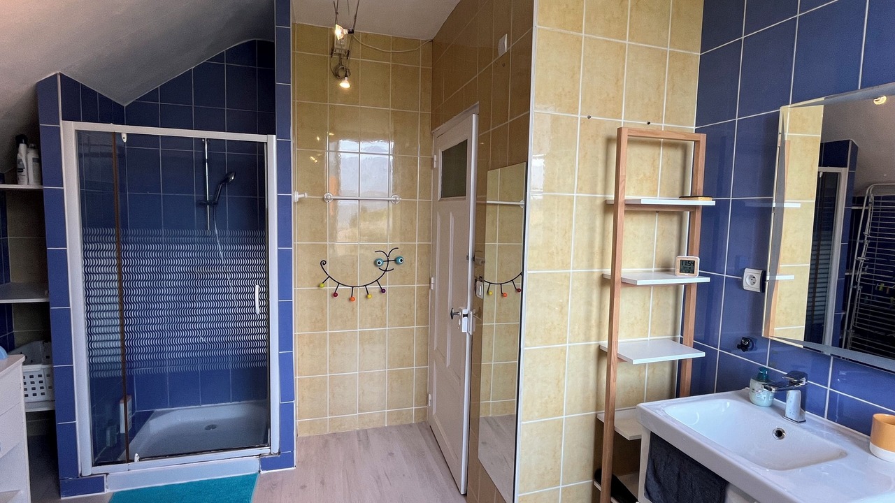 Photo of Bathroom in Cognin