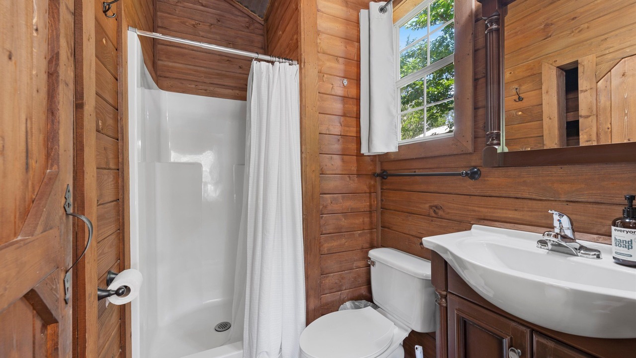 Photo of Bathroom in Crawford
