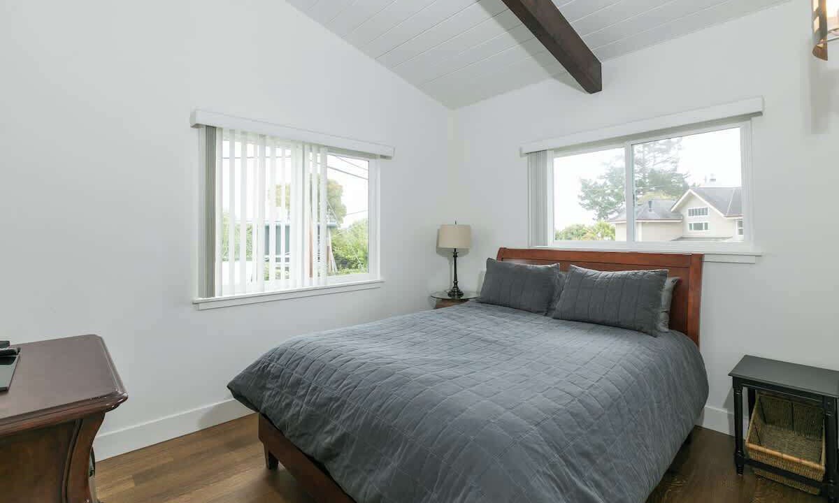 Photo of Bedroom in Aptos