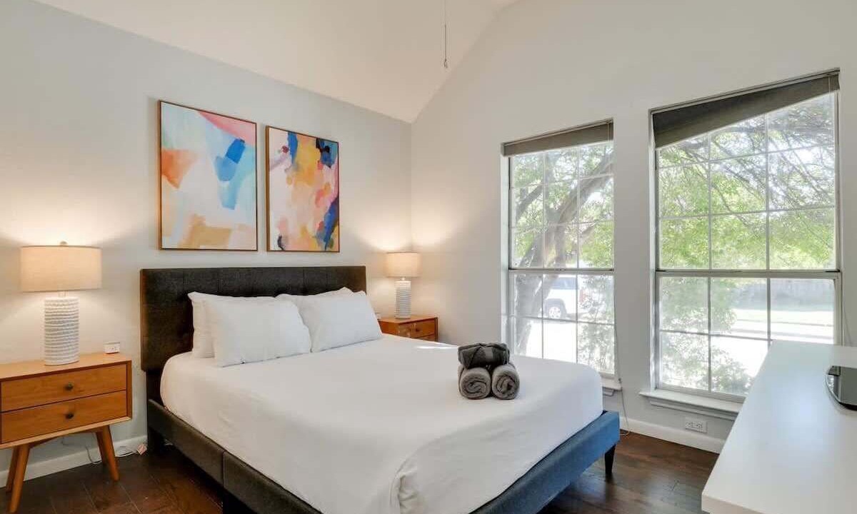 Photo of Bedroom in Far North Dallas