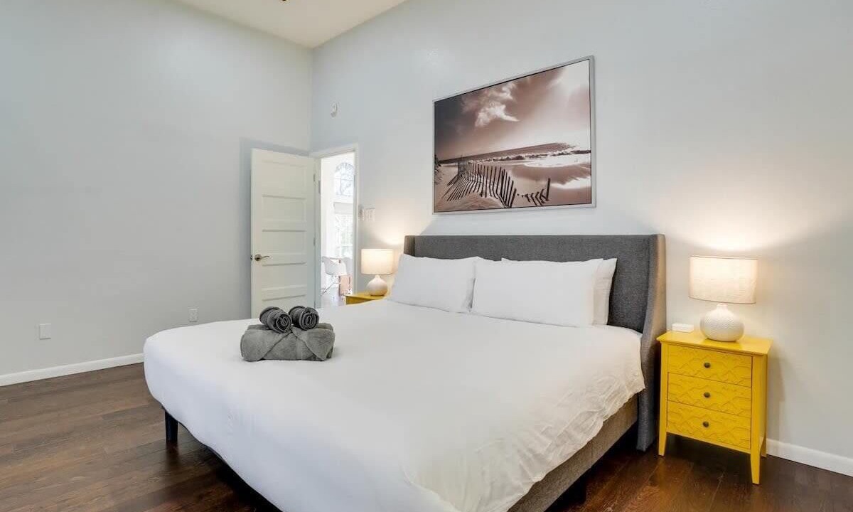 Photo of Bedroom in Far North Dallas