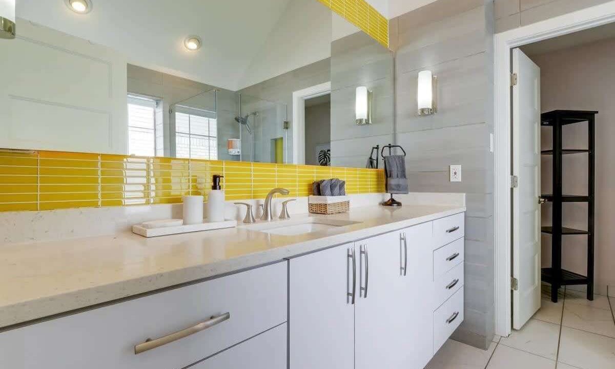 Photo of Bathroom in Far North Dallas