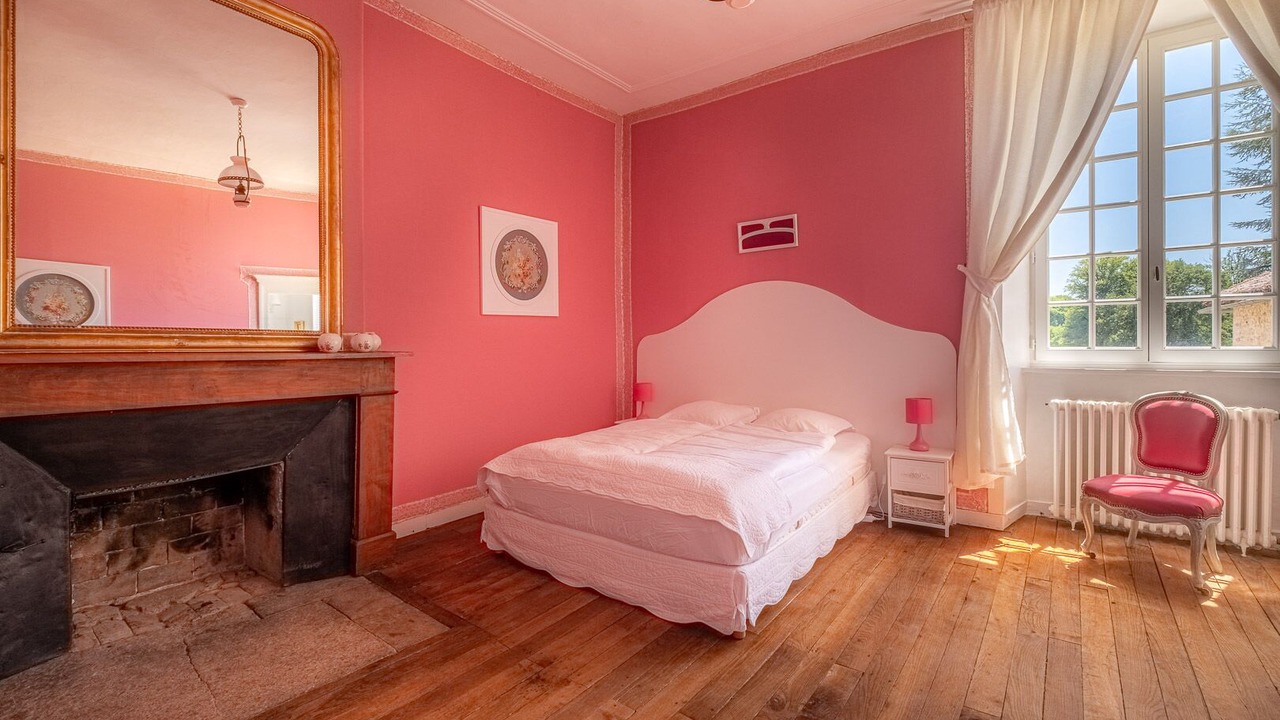 Photo of Bedroom in La Jonchere-Saint-Maurice