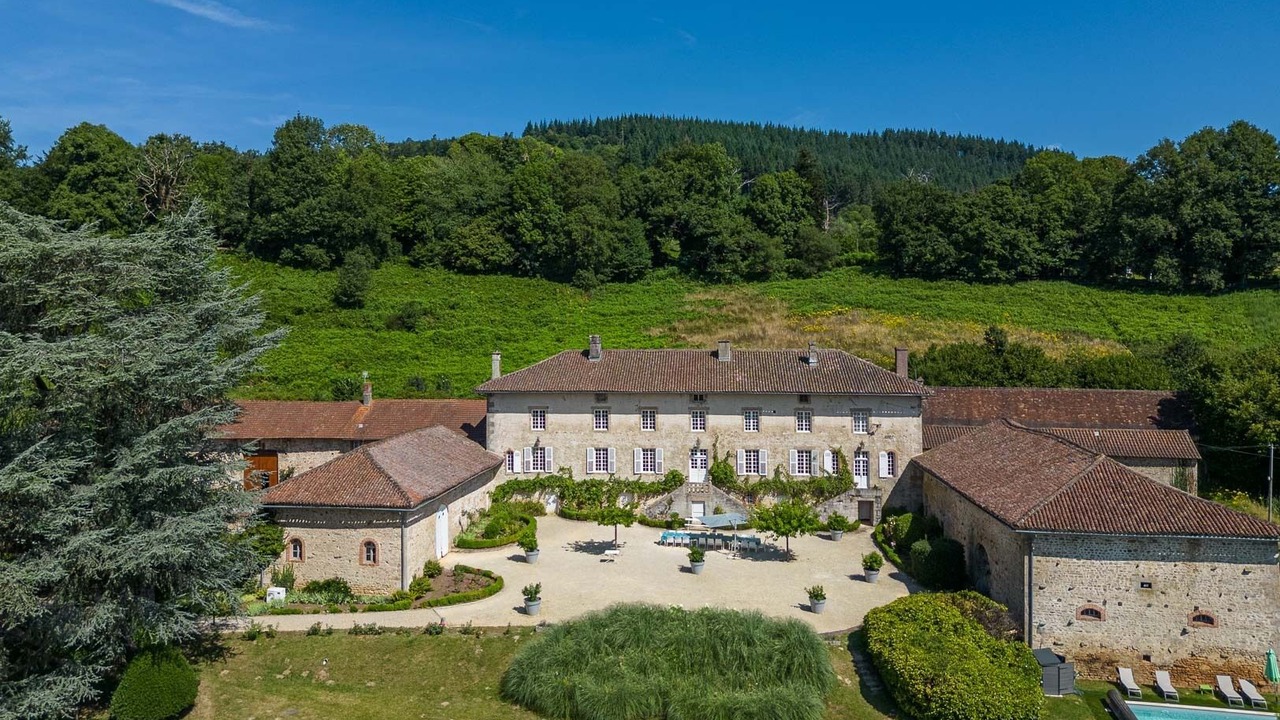 Photo of Outdoor in La Jonchere-Saint-Maurice