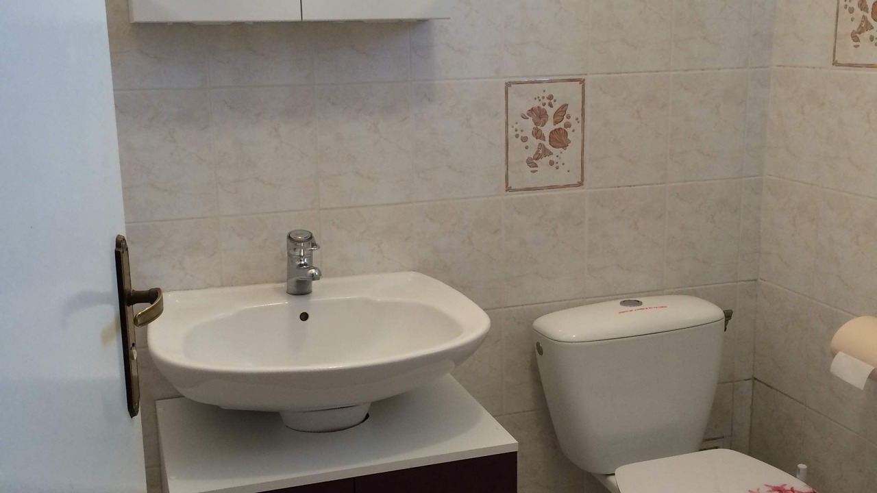 Photo of Bathroom in Lesparre-Medoc