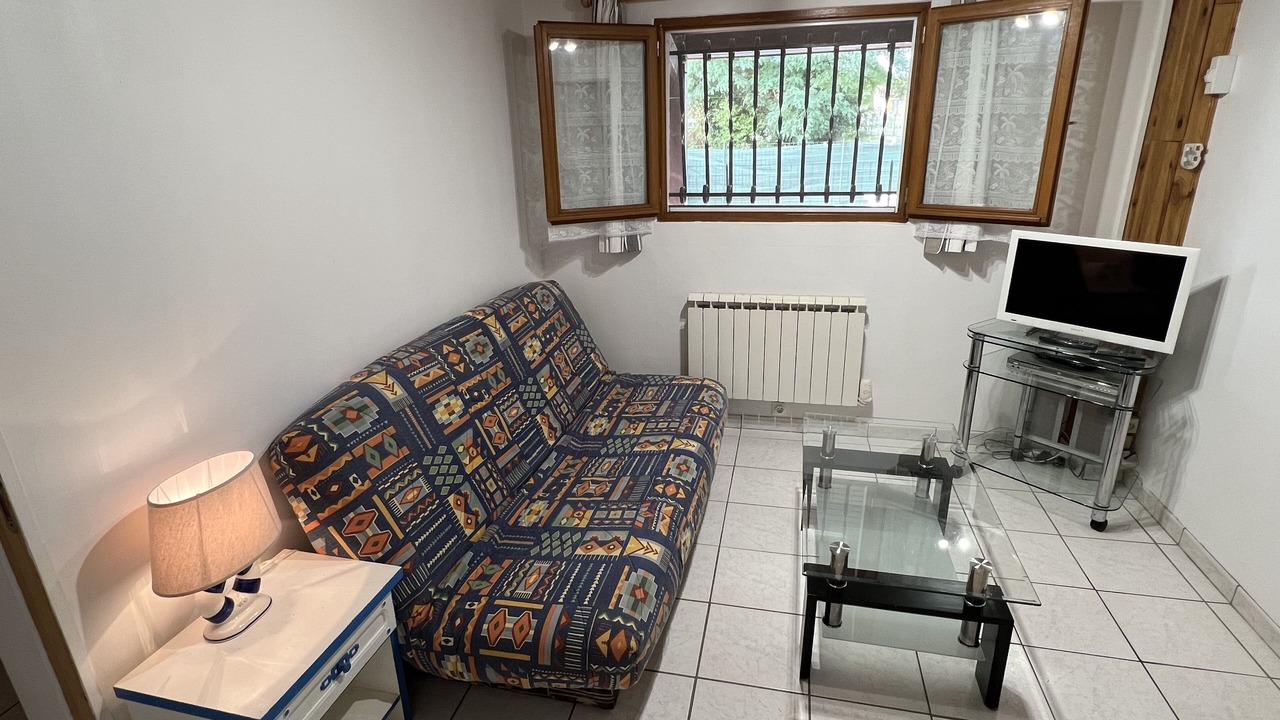 Photo of Livingroom in Lesparre-Medoc