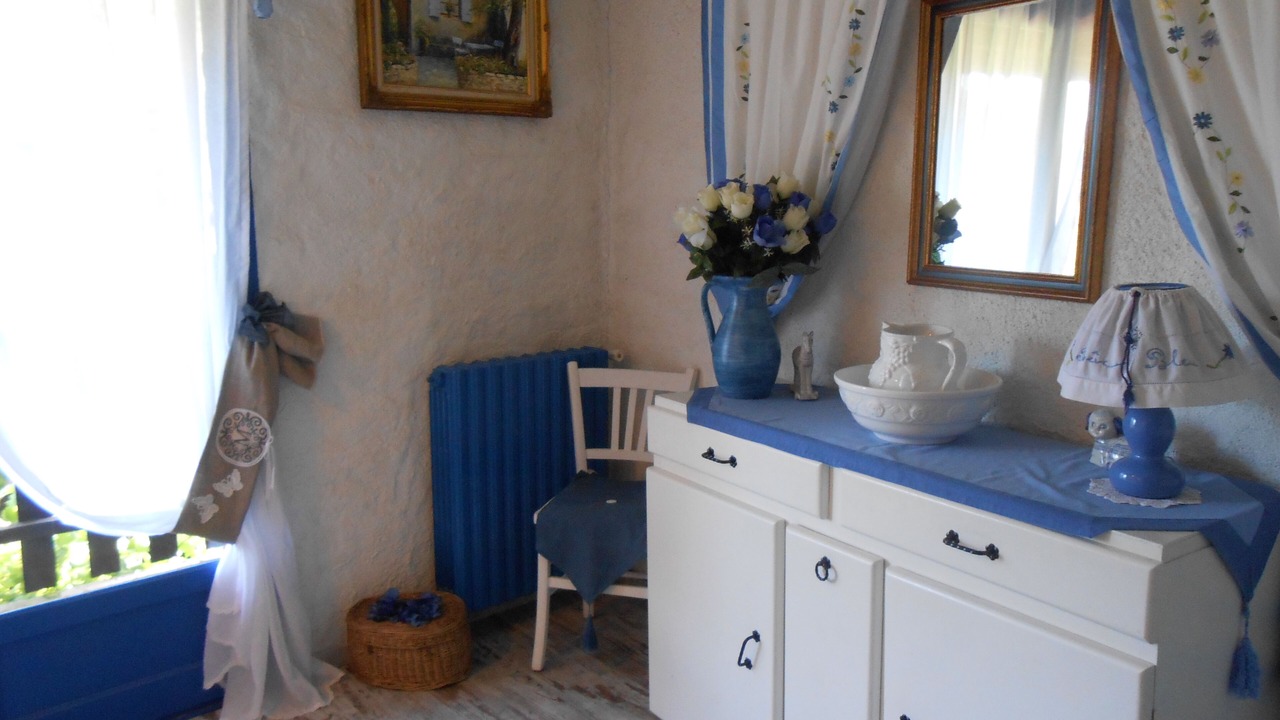 Photo of Others in Sacoue