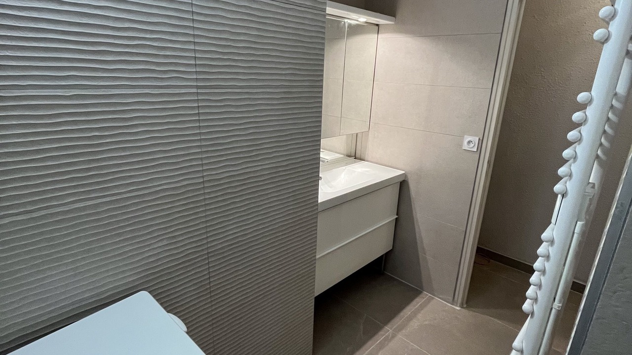Photo of Bathroom in Le Grau-Du-Roi