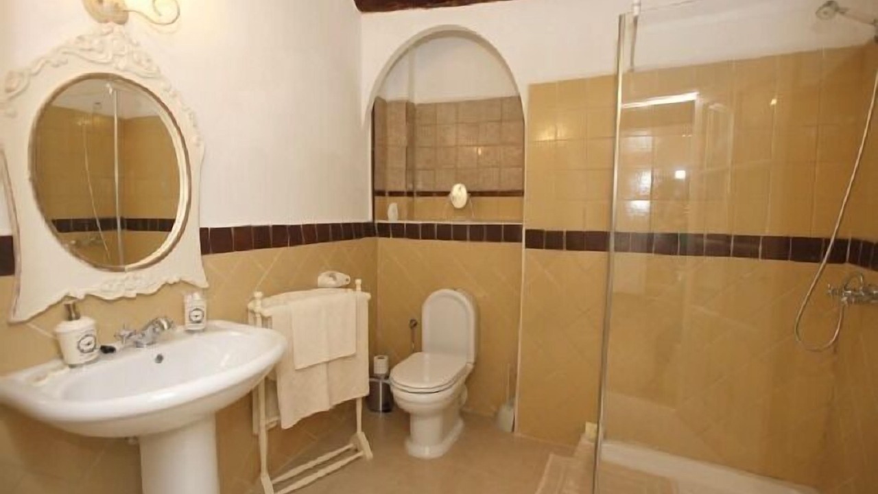 Photo of Bathroom in Fuendetodos