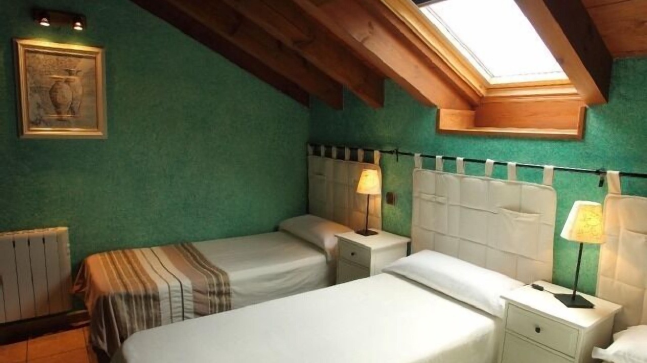 Photo of Bedroom in Navaluenga