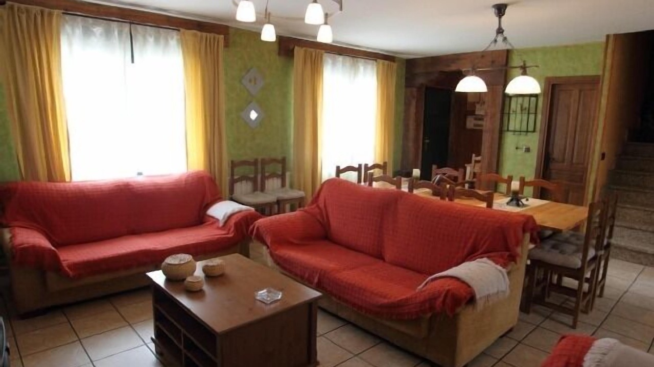 Photo of Livingroom in Navaluenga