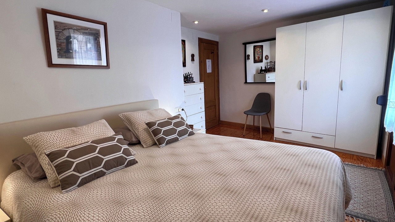 Photo of Bedroom in Miranda de Arga