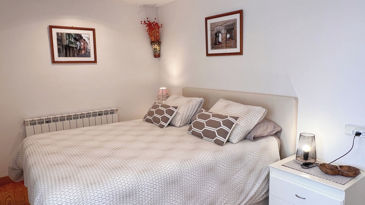 Photo of Bedroom in Miranda de Arga