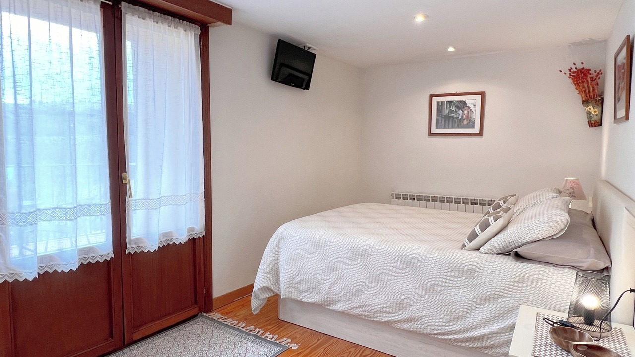 Photo of Bedroom in Miranda de Arga