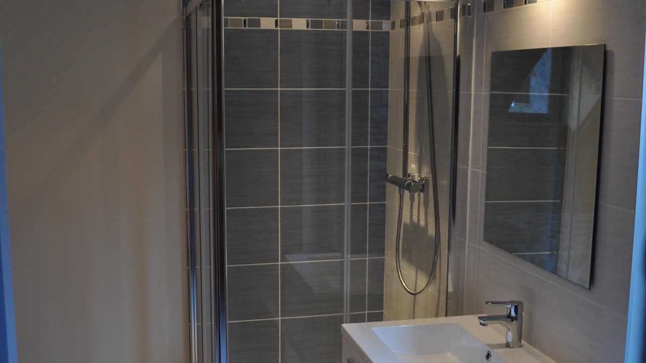Photo of Bathroom in Loudervielle