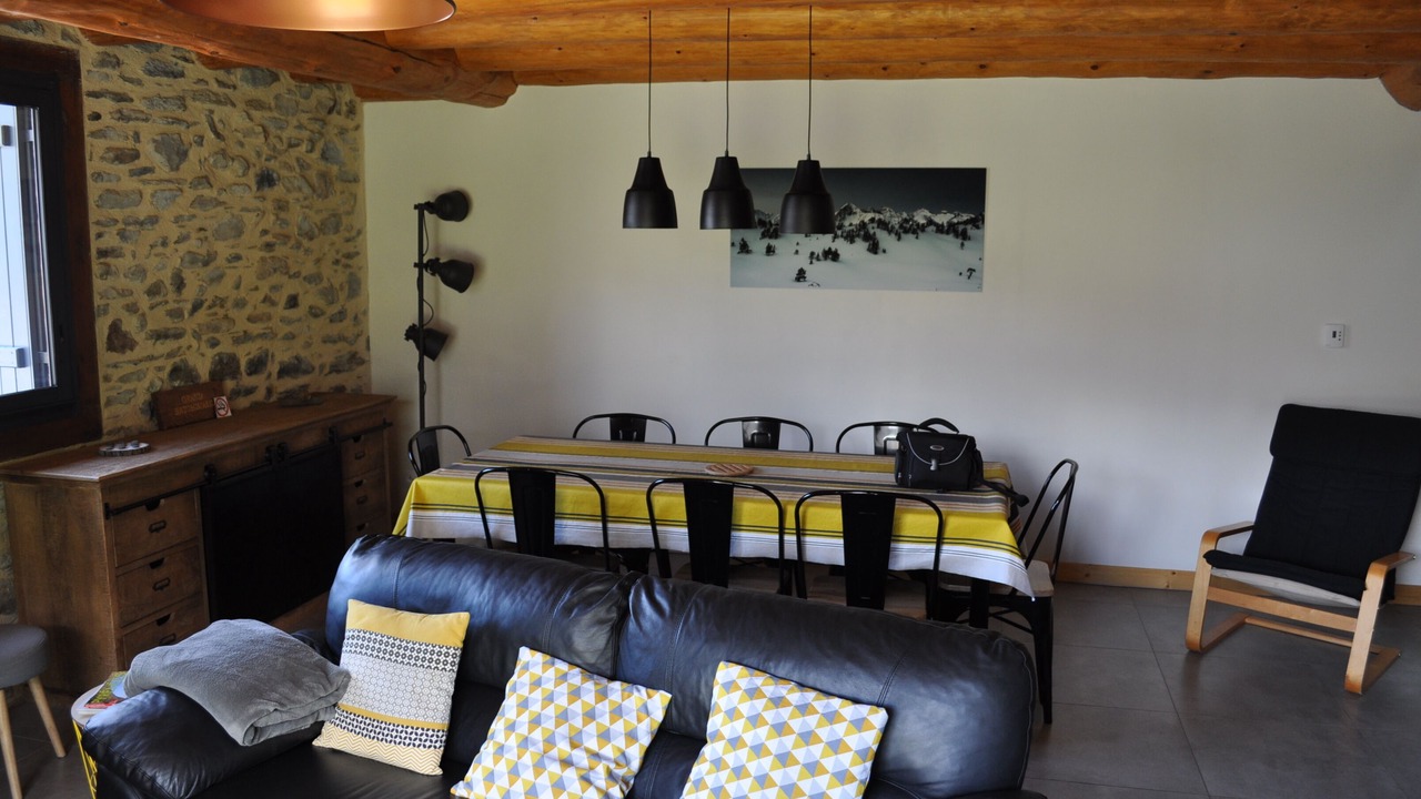 Photo of Livingroom in Loudervielle