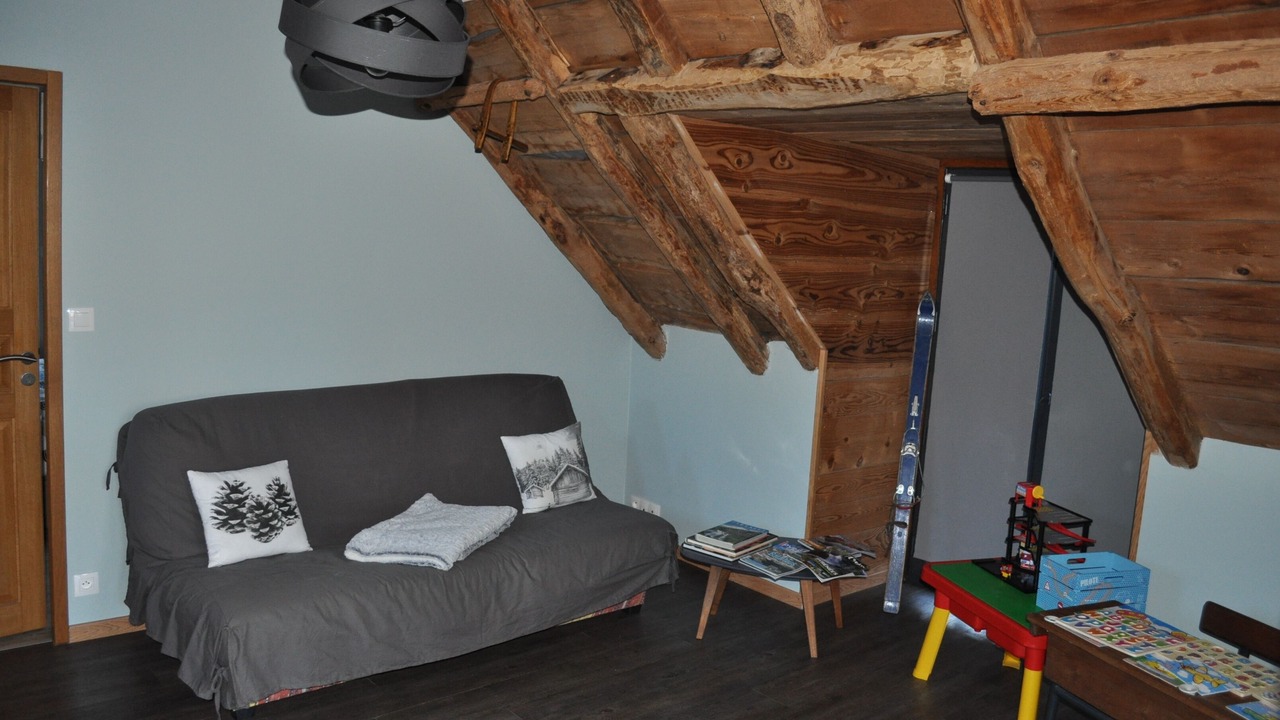 Photo of Livingroom in Loudervielle