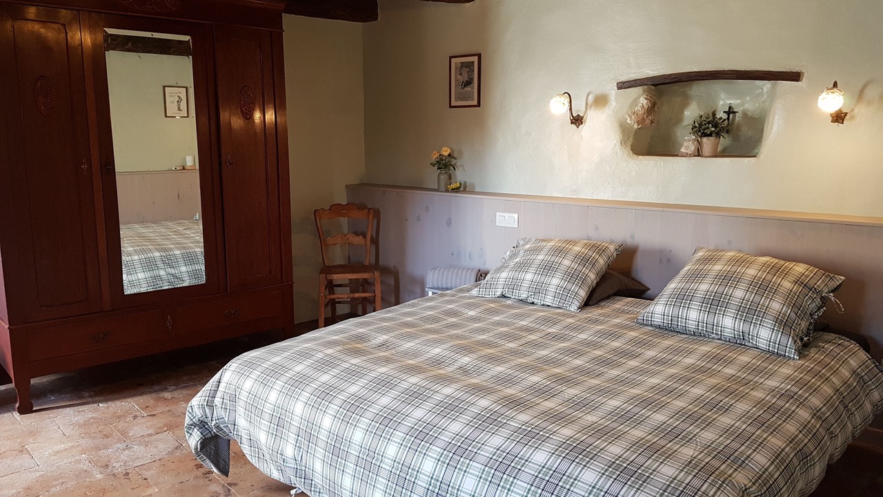 Photo of Bedroom in Andillac