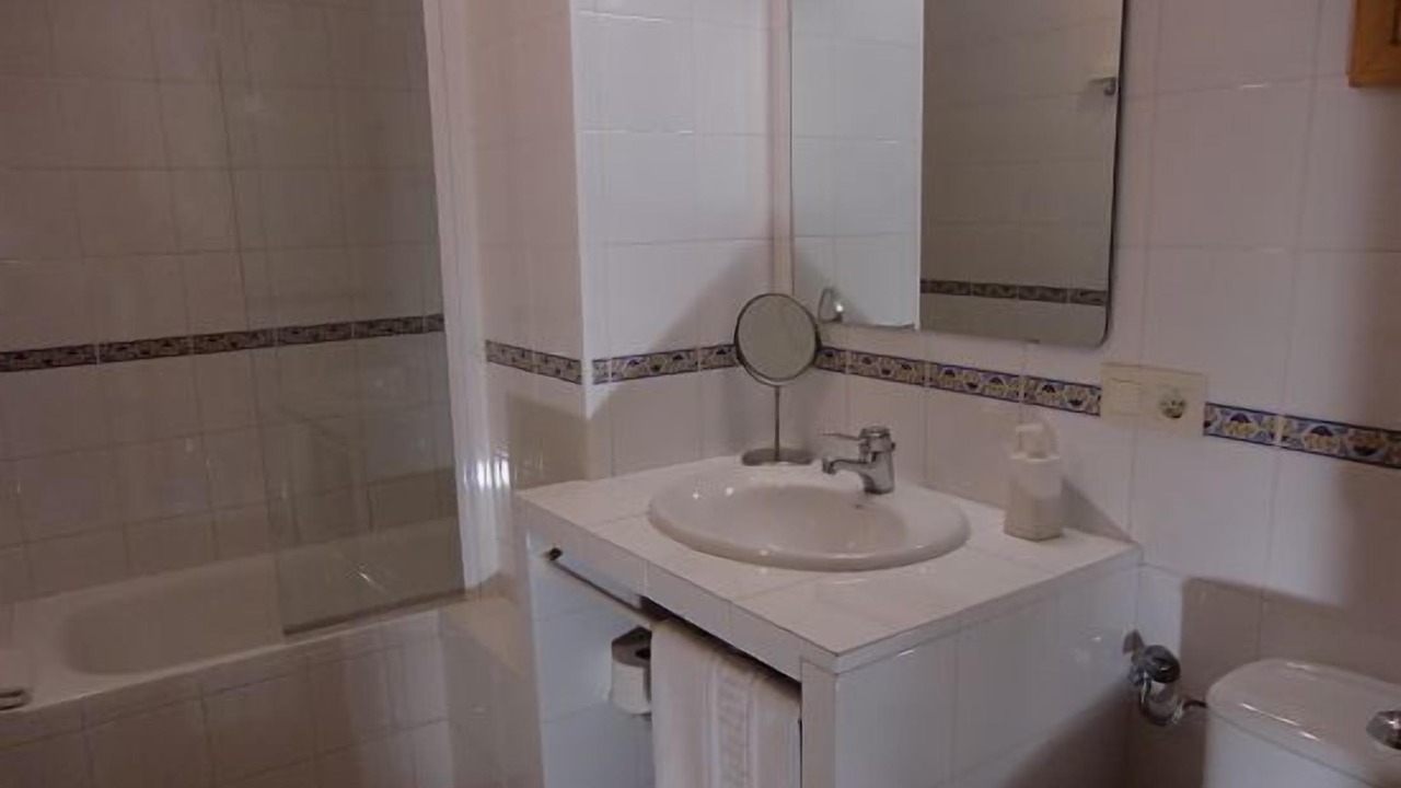 Photo of Bathroom in Lladurs