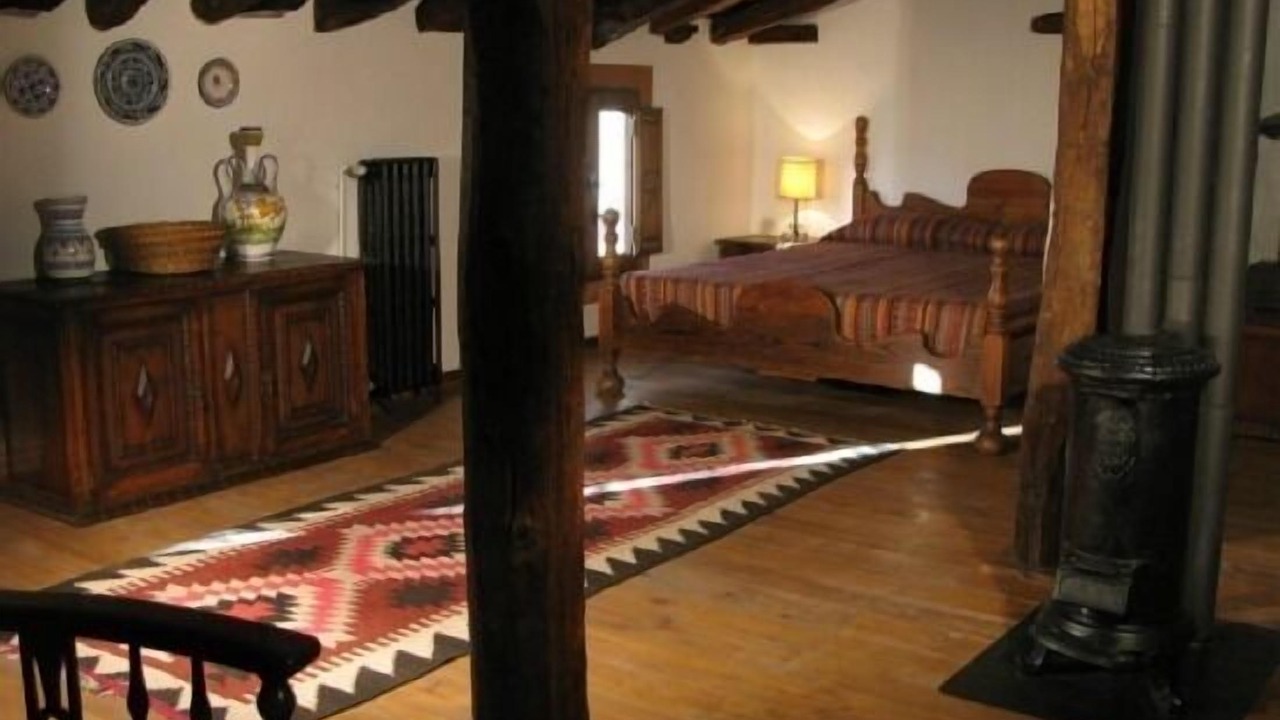 Photo of Bedroom in Romanones