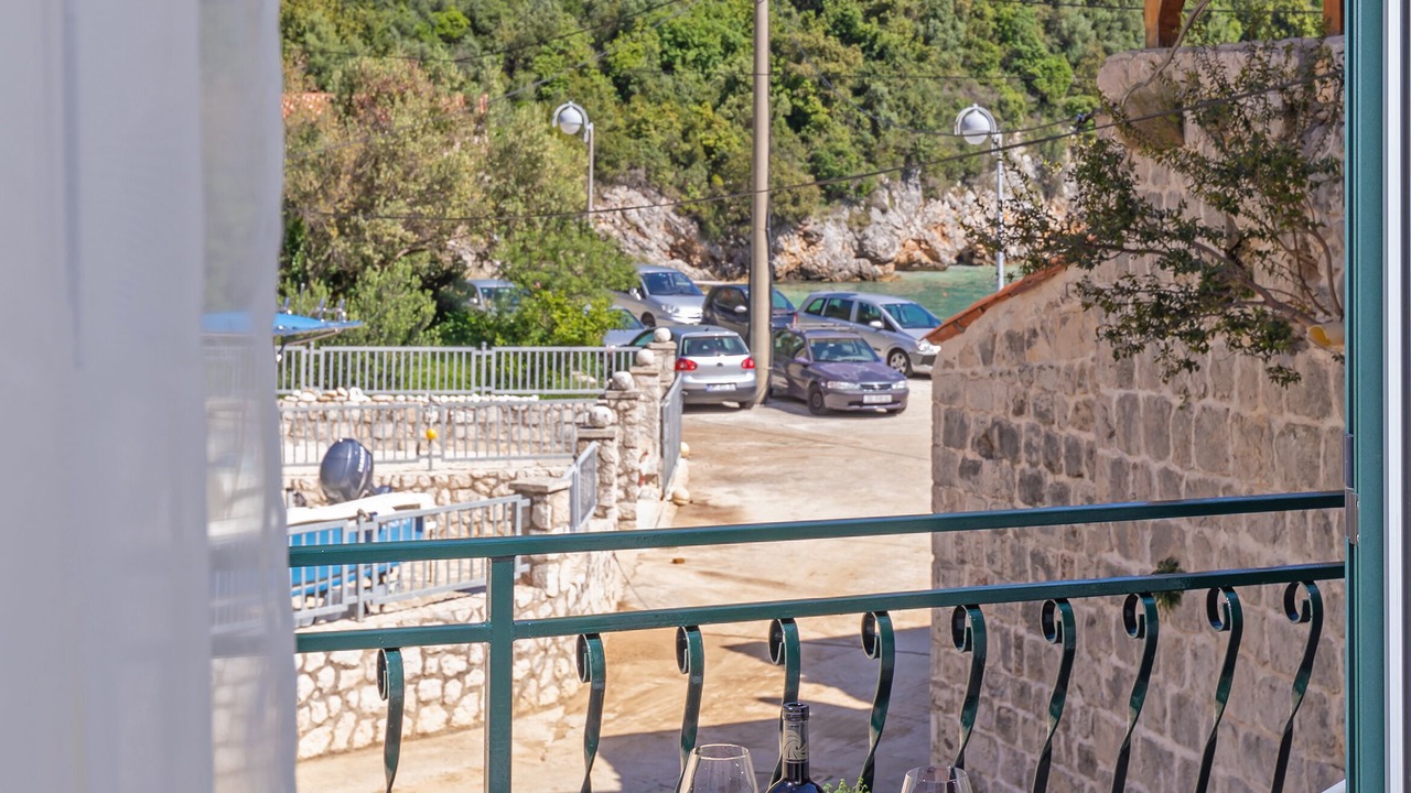 Photo of Outdoor in Brsecine