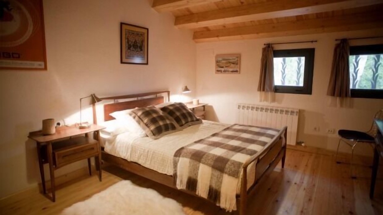 Photo of Bedroom in Pontons