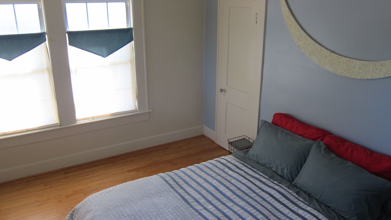 Photo of Bedroom in Lower Greenville