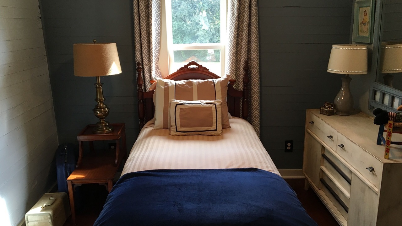 Photo of Bedroom in Iberia Parish