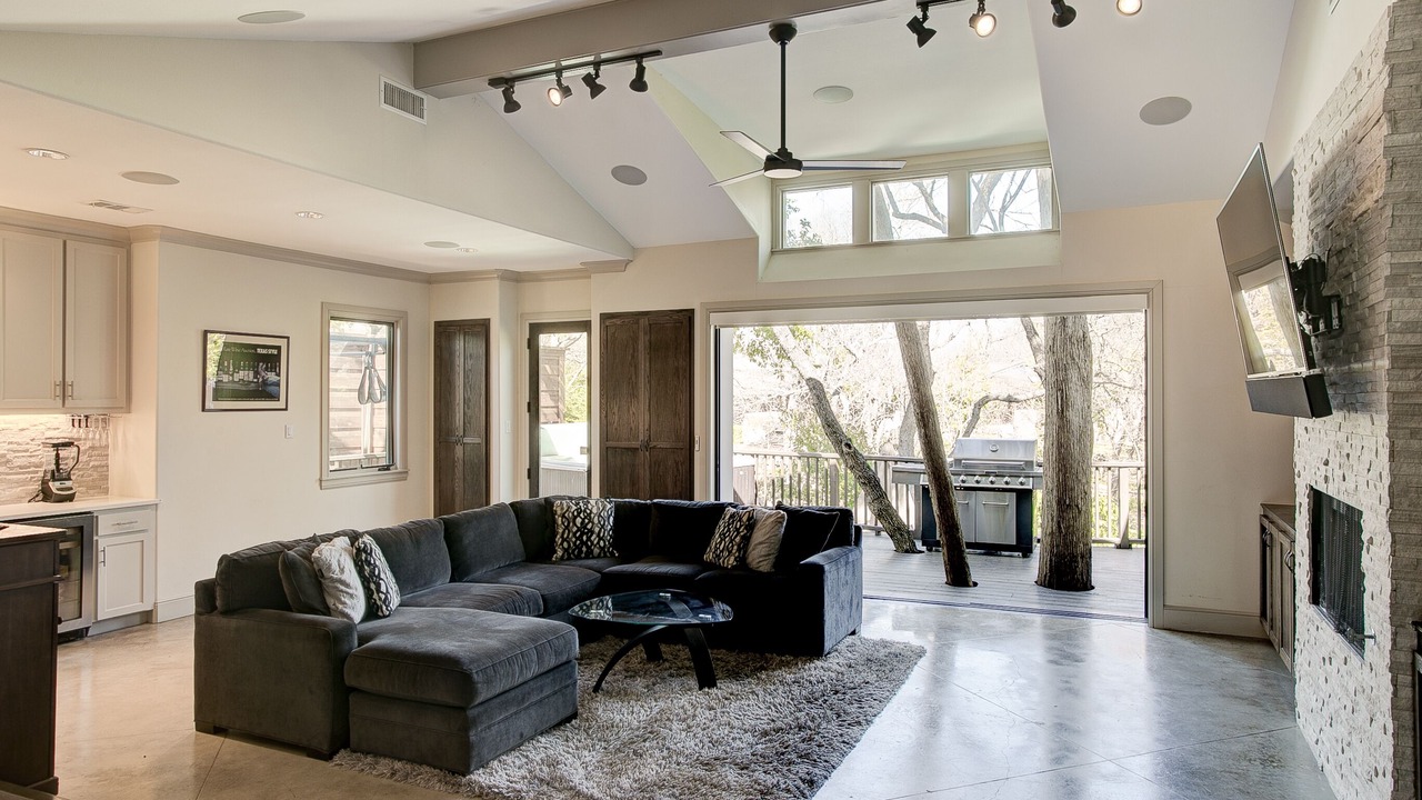 Photo of Livingroom in Lakewood