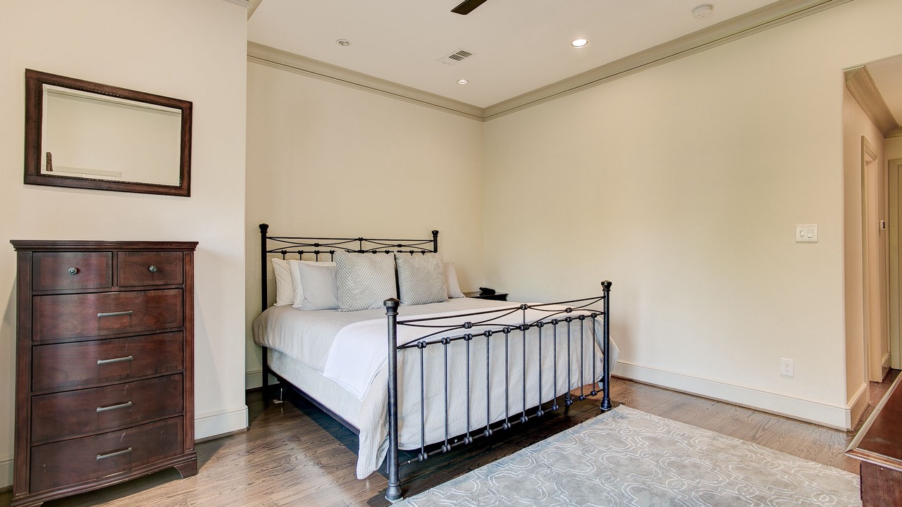 Photo of Bedroom in Lakewood