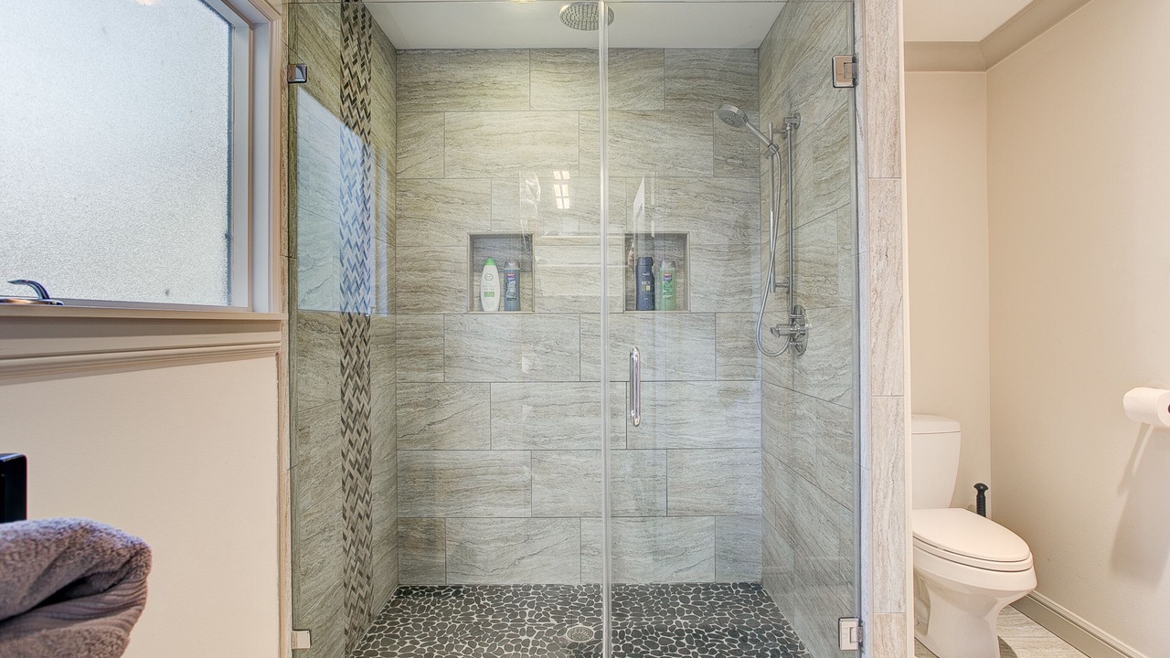 Photo of Bathroom in Lakewood