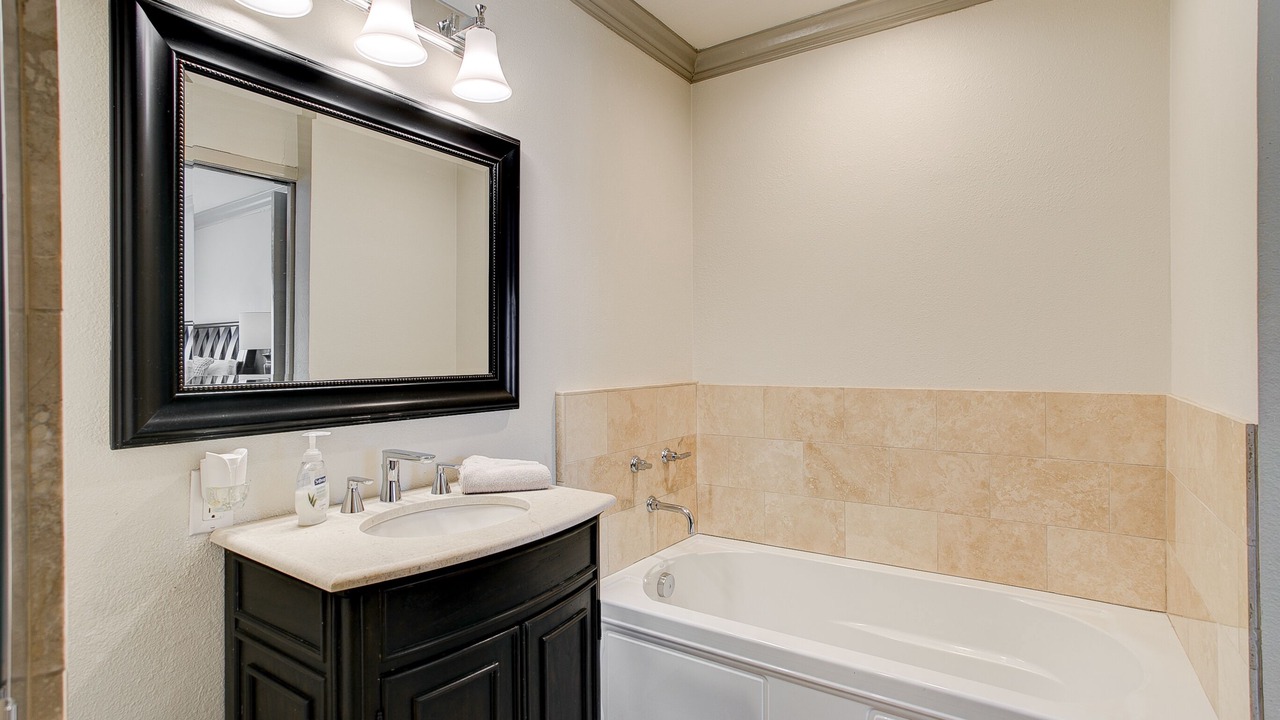 Photo of Bathroom in Lakewood