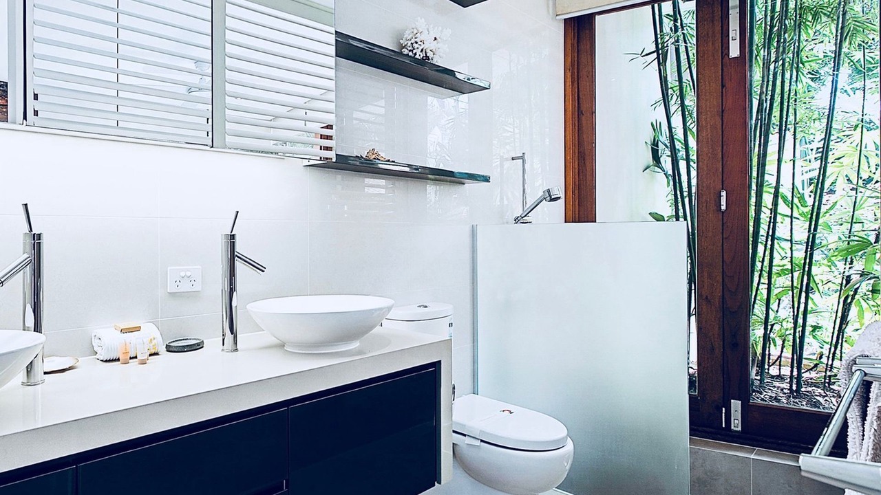 Photo of Bathroom in Sunshine Beach
