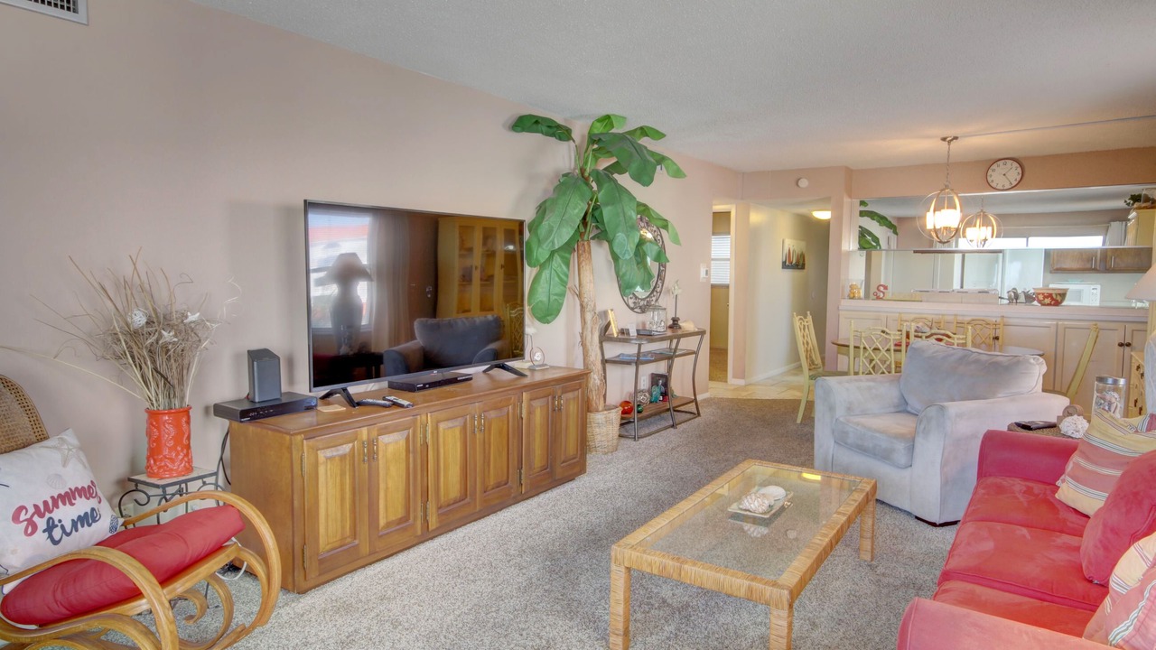 Photo of Livingroom in Fort Walton Beach