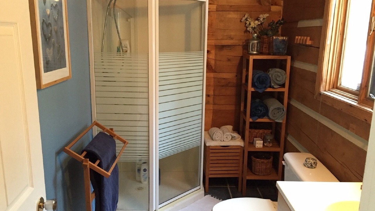 Photo of Bathroom in Val-des-Monts