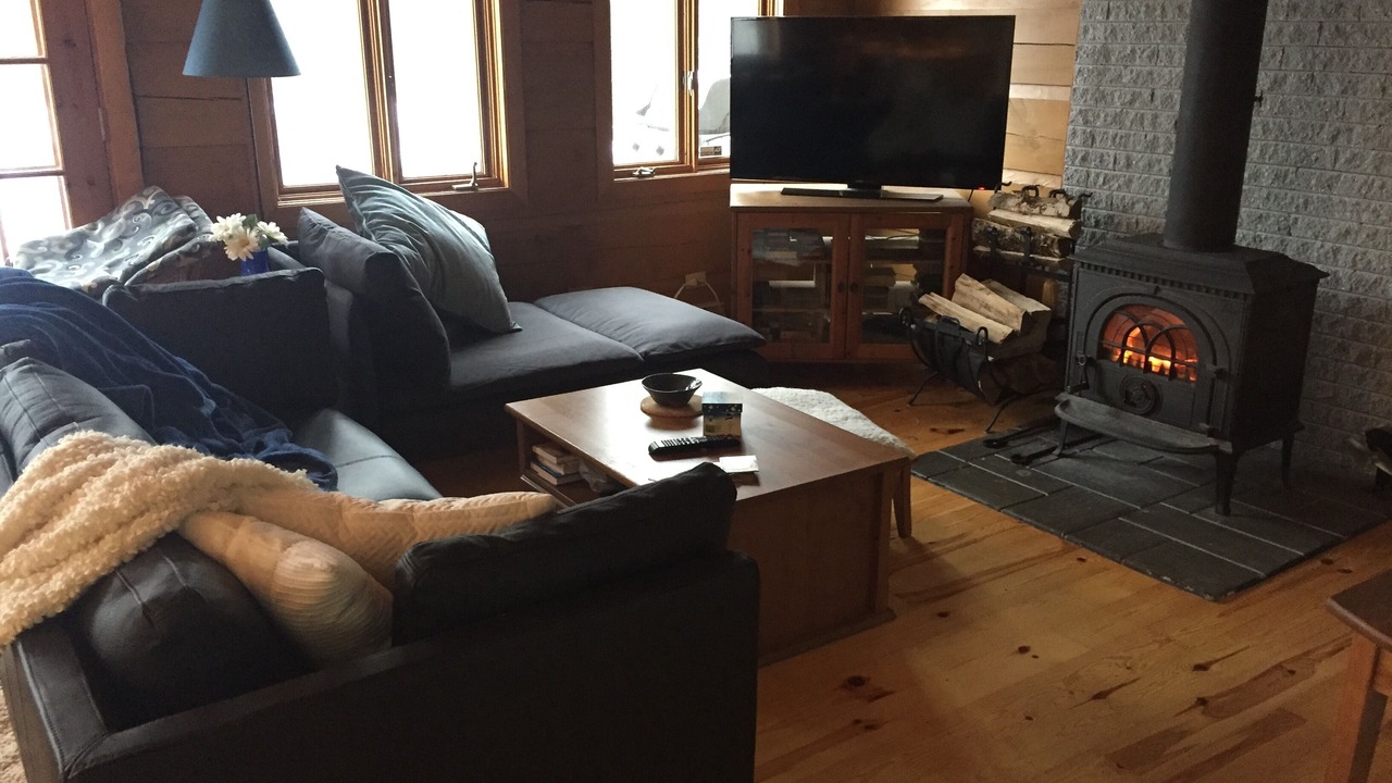 Photo of Livingroom in Val-des-Monts