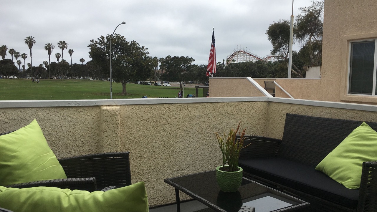 Photo of Patio Balcony in Mission Beach