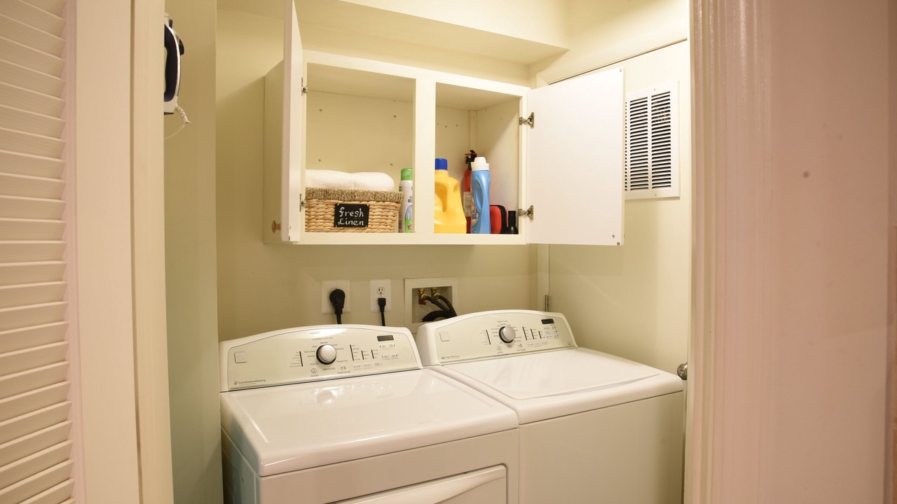 Photo of Others in Laurel