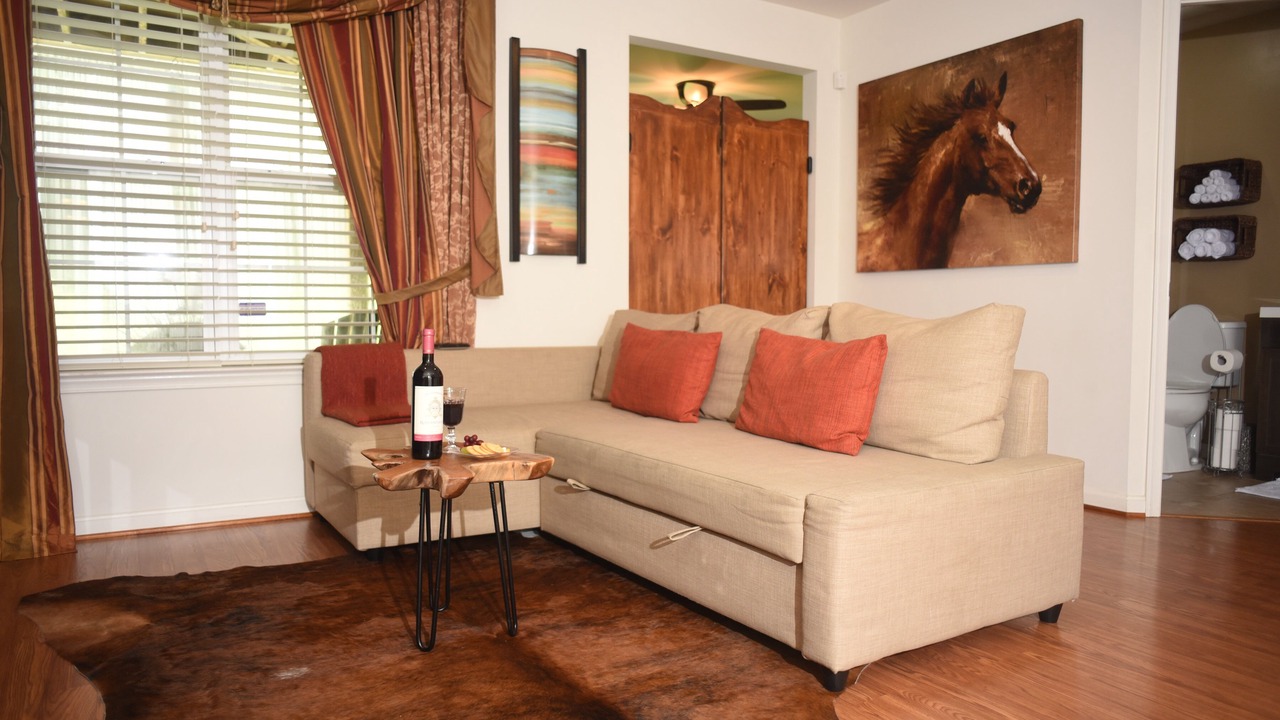 Photo of Livingroom in Laurel