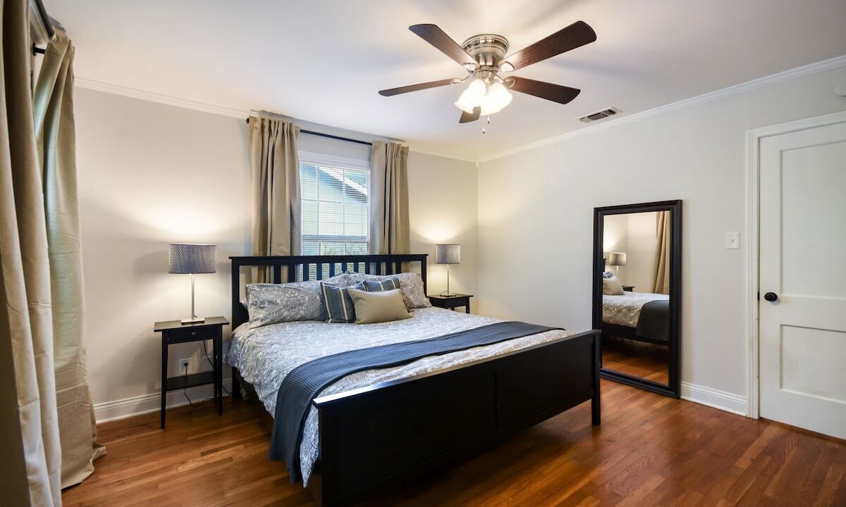 Photo of Bedroom in Brentwood
