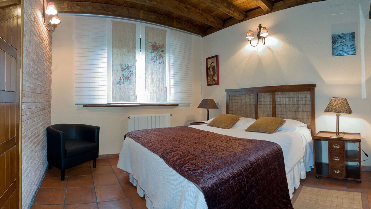 Photo of Bedroom in Manjiron