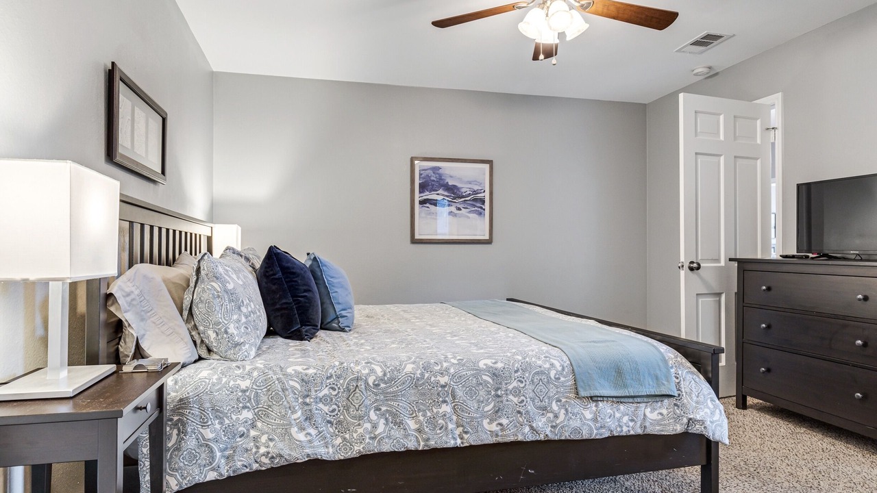 Photo of Bedroom in Waters Park