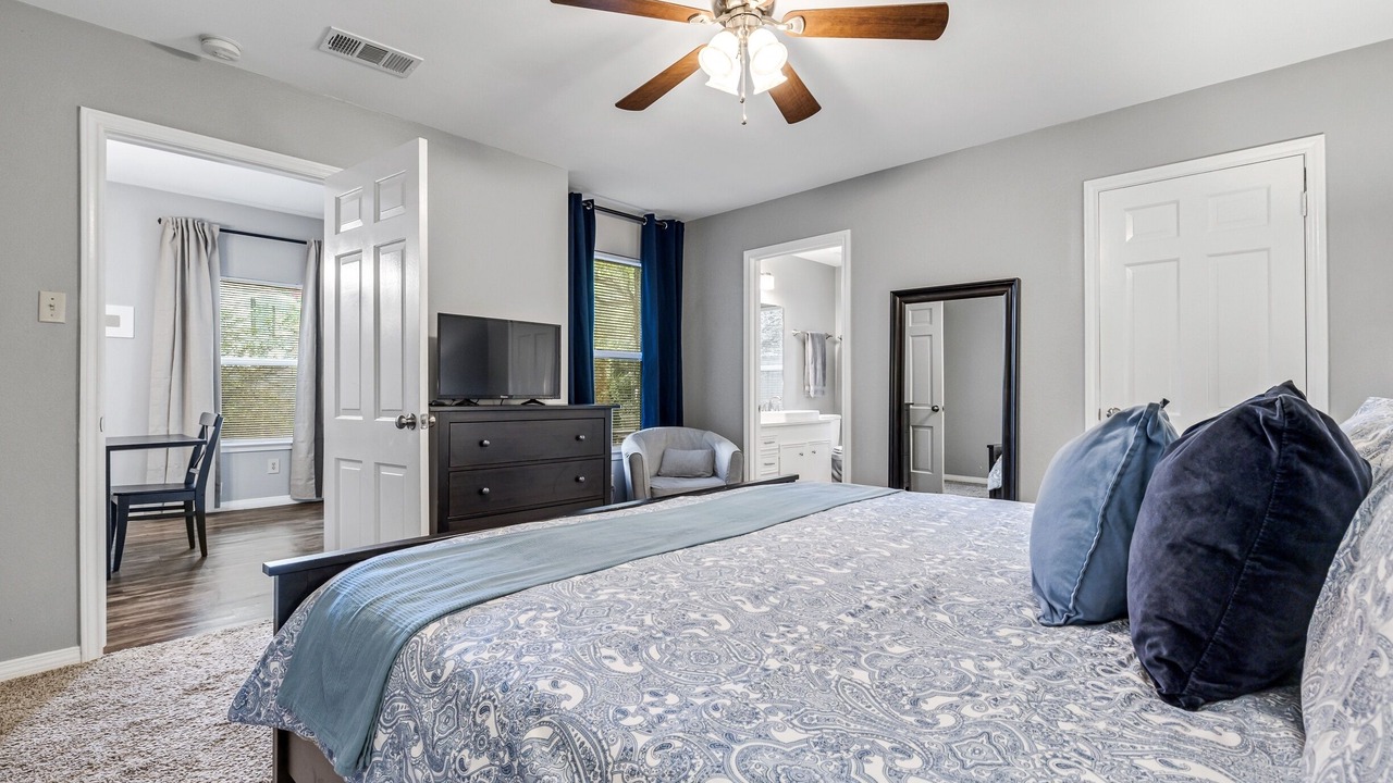 Photo of Bedroom in Waters Park