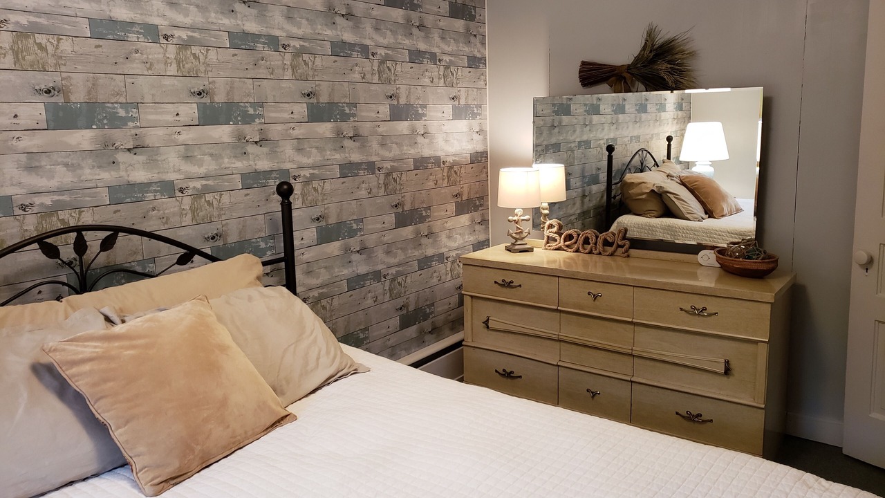 Photo of Bedroom in Town of Webb