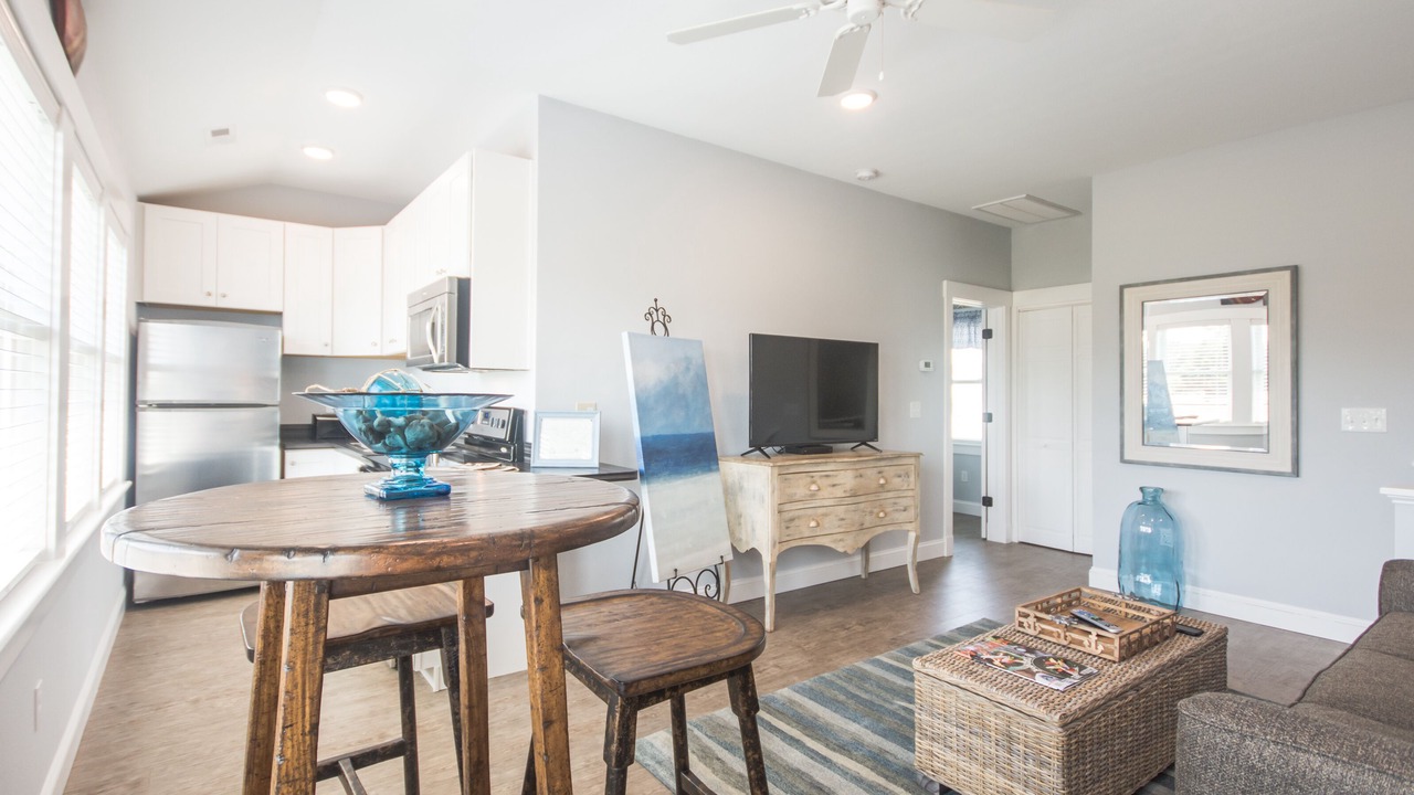 Photo of Livingroom in Historic Downtown Manteo