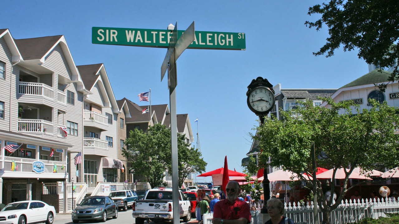 Photo of Others in Historic Downtown Manteo