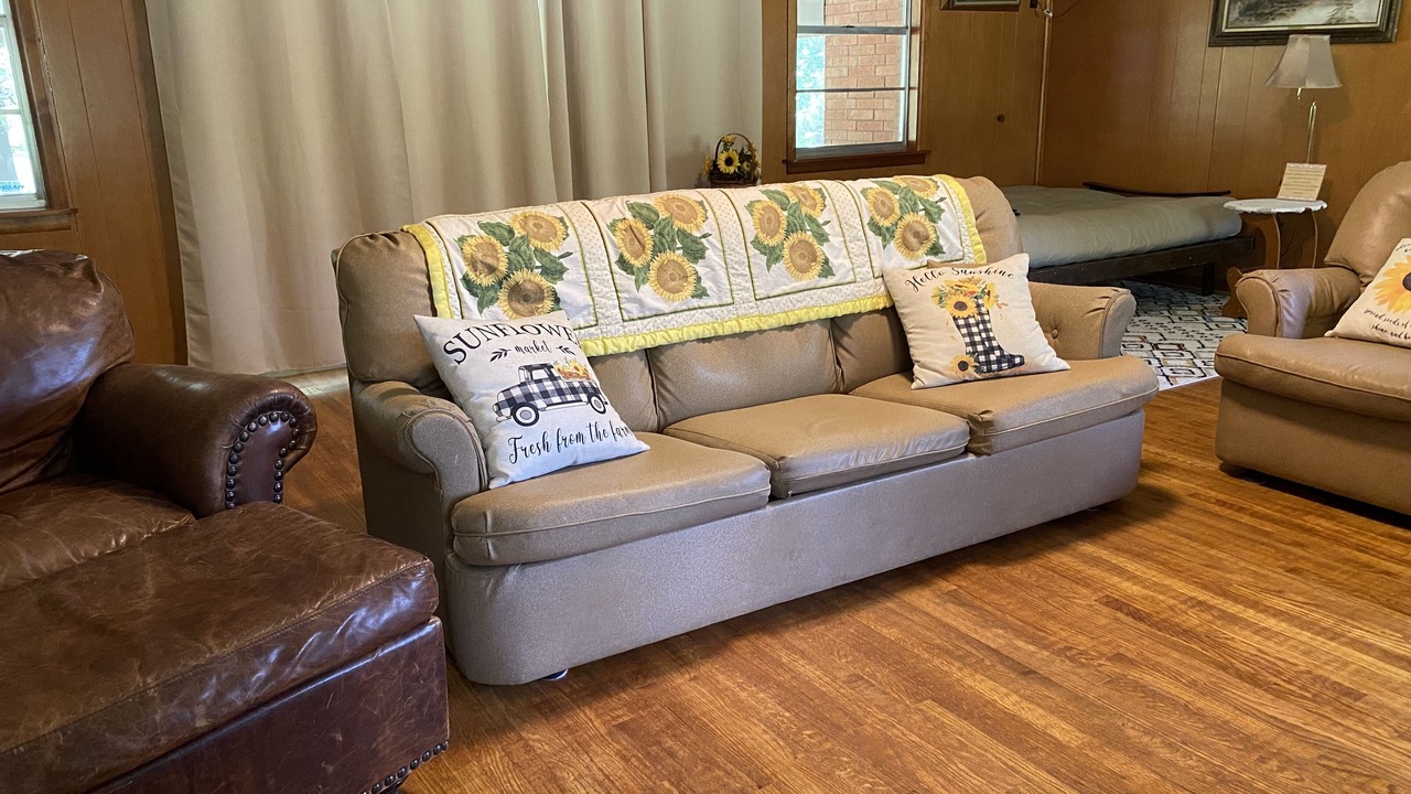 Photo of Bedroom in Leakey