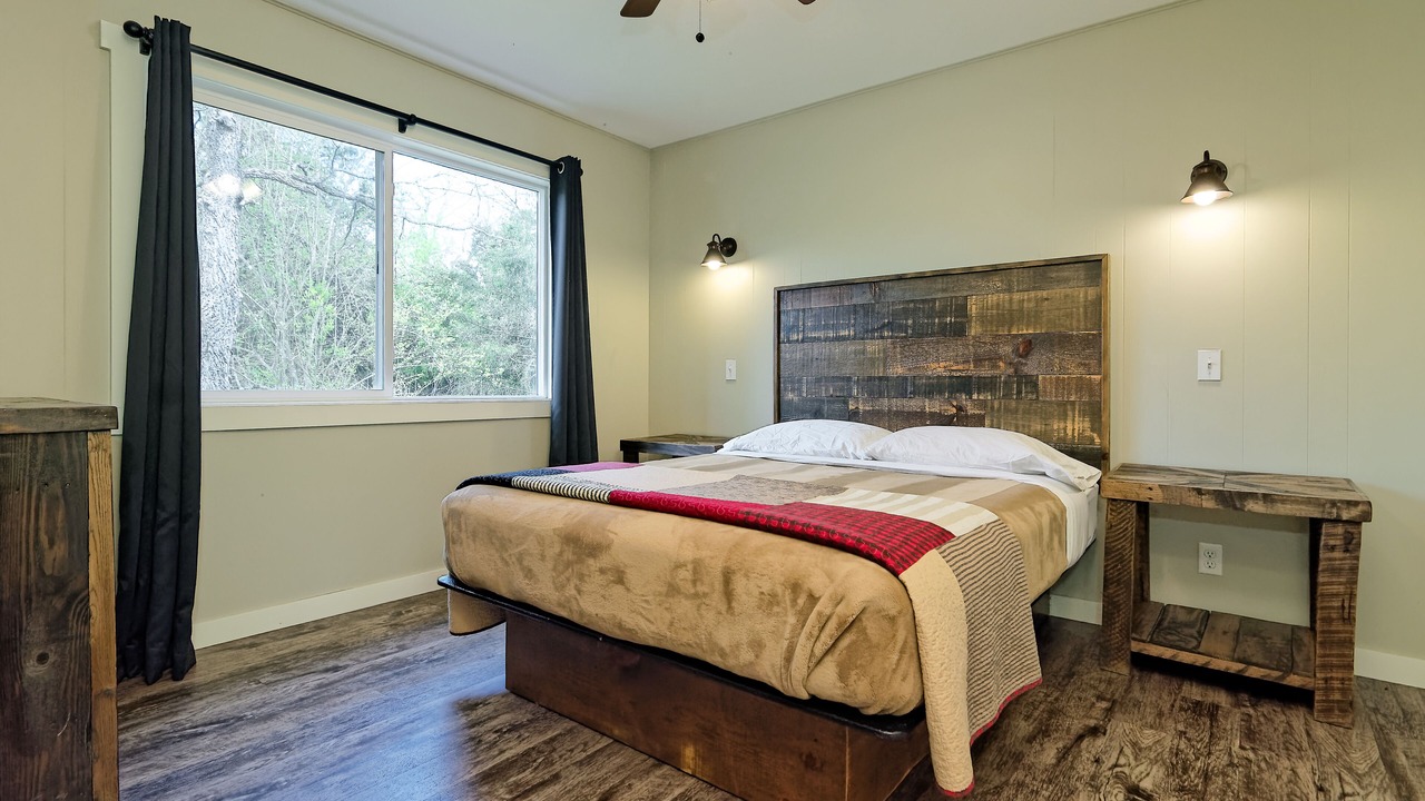Photo of Bedroom in Branson